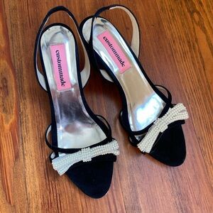 Custommade Ambla Pearl & Black Suede Kitten Heel NWOT Anthropologie size 40/9.5